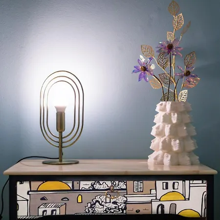 Wunderkammer Art Gallery Apartment